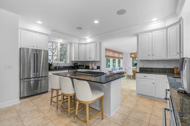 52 Old Barn Ln, photo 8 of 23