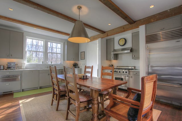 Exquisite Farmhouse in Sagaponack, photo 11 of 30