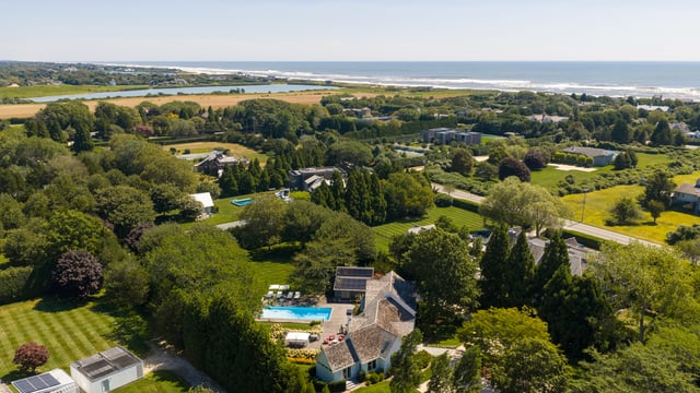 Beautifully Renovated Sagaponack South Near the Ocean, photo 33 of 33