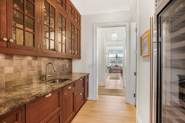 40 James St, photo 9 of 36