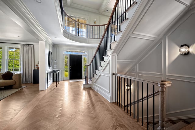 Stunning New Renovation Overlooking Polo Grounds, photo 33 of 39