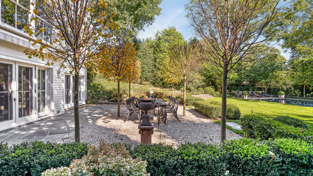 Sag Harbor Village Renovated Gem, photo 26 of 27