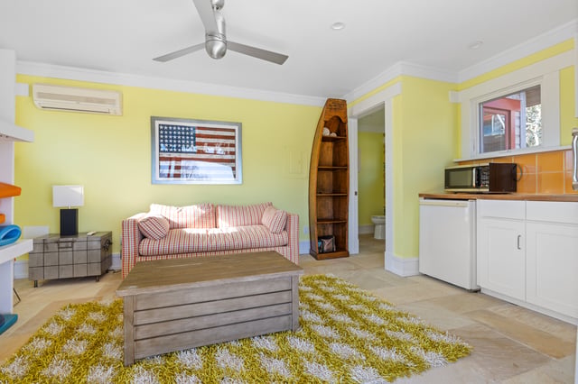 807 Halsey Lane, photo 17 of 19