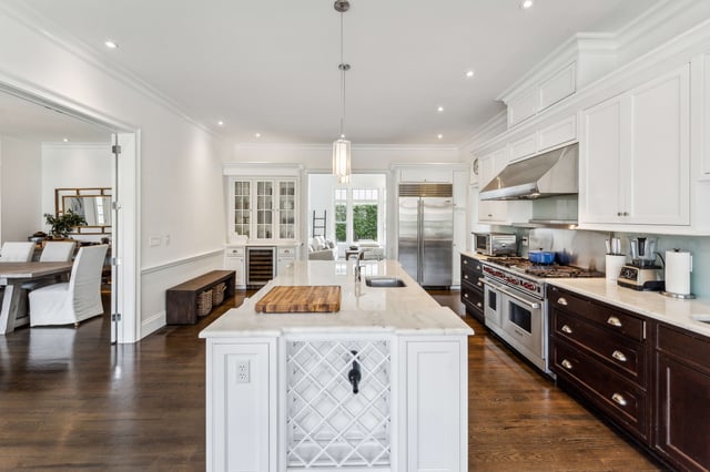 100 Flying Point Road, photo 7 of 28