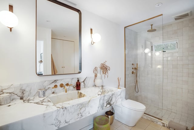 Stylishly Renovated with Stunning Outdoor Spaces, photo 13 of 22