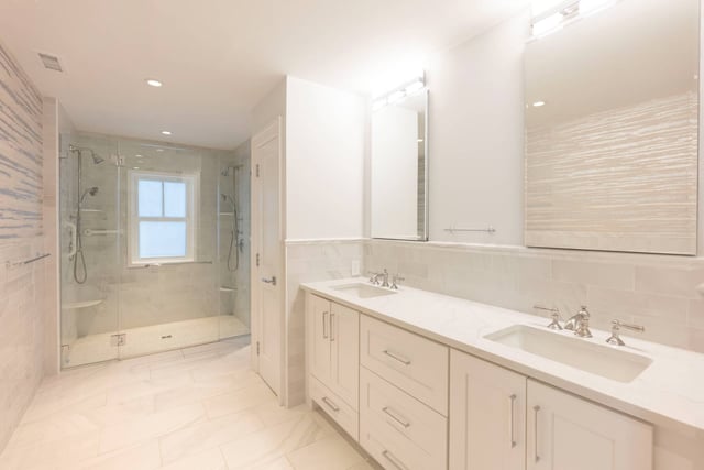 32 Glover St, photo 7 of 18