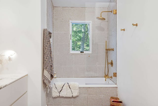 Stylishly Renovated with Stunning Outdoor Spaces, photo 16 of 22
