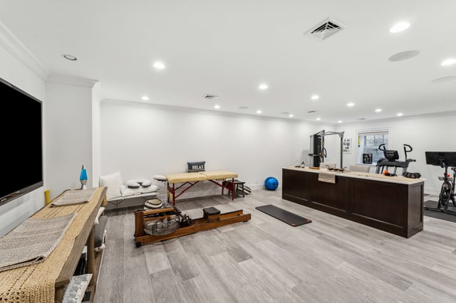 100 Flying Point Road, photo 25 of 28