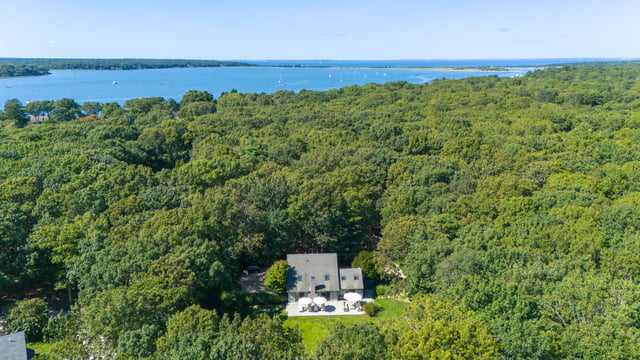 Stylishly Renovated with Stunning Outdoor Spaces, photo 22 of 22