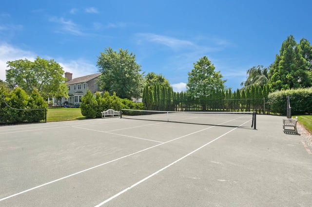 22 Sagg Pond Ct, photo 9 of 10
