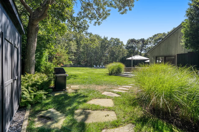 Stylishly Renovated with Stunning Outdoor Spaces, photo 10 of 22