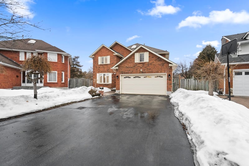 Home at 54 Holbrook Court, Markham