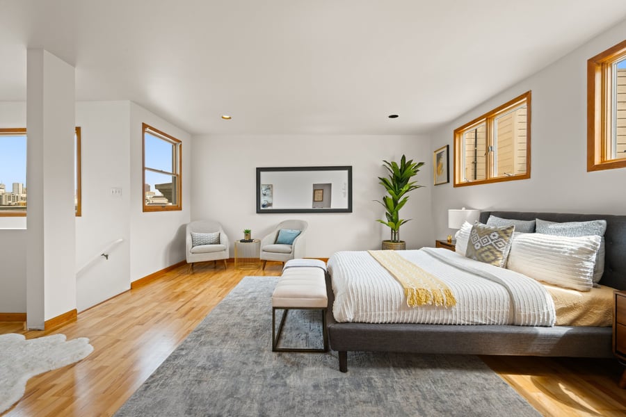 436 Oak Street bedroom with natural light