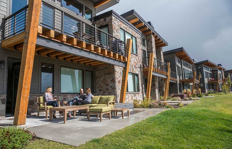 The Ridge Townhomes in Eden: Living and Views