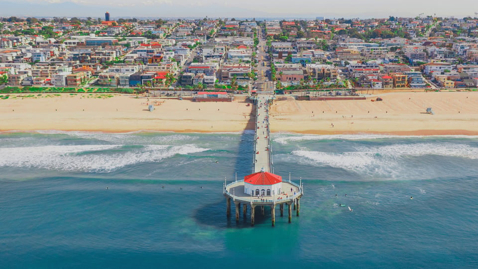 Manhattan Beach coastal community