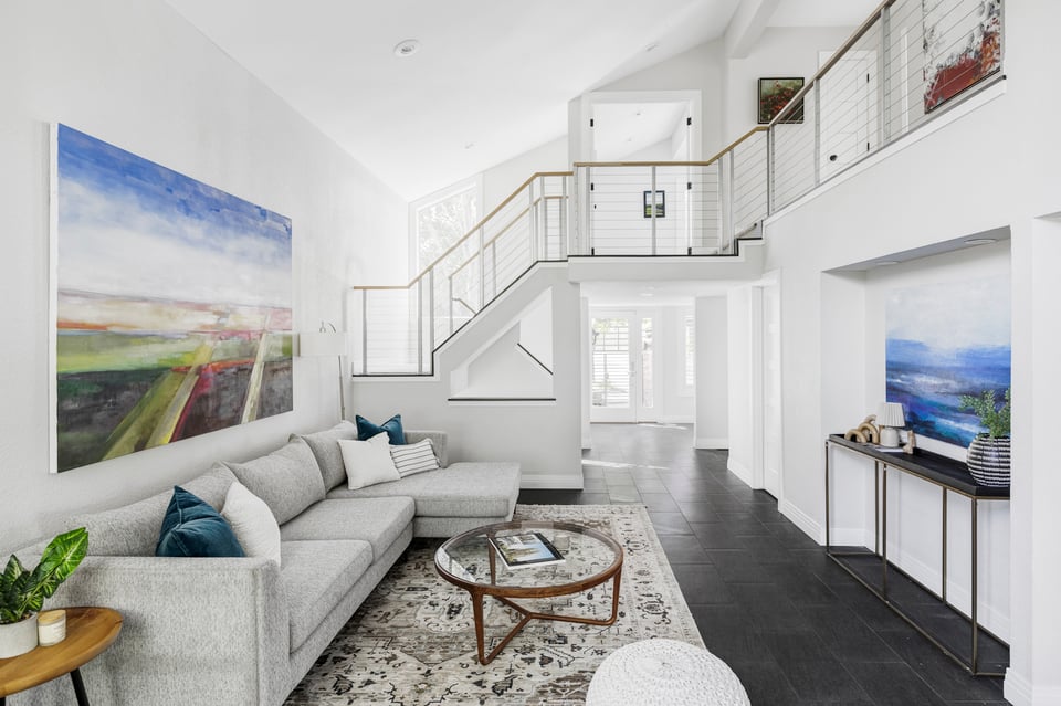 3865 Newport Lane