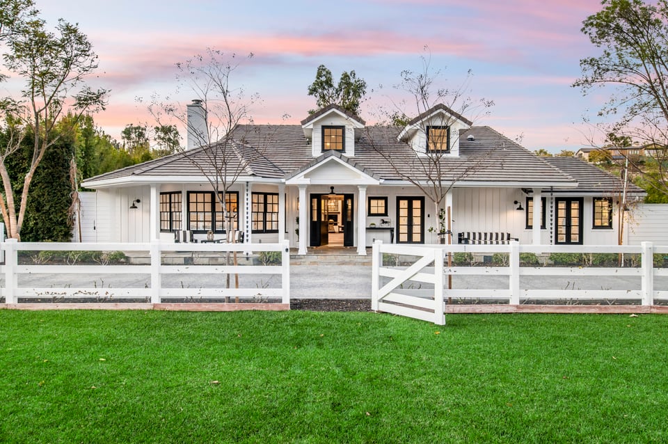 Hidden Hills Real Estate: 5525 Paradise Valley Rd Luxury Estate for Sale
