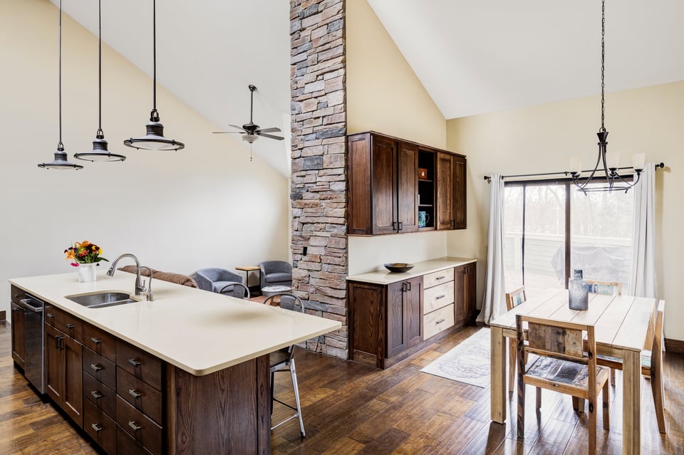 2770 Arbor Glen Place