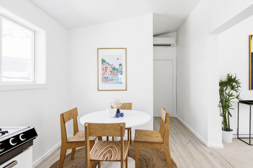 1836 Mapleton Avenue