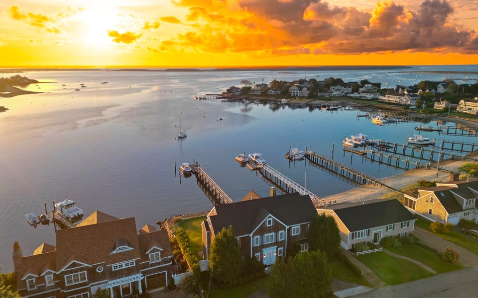 11 Best Neighborhoods to Live in on Cape Cod, MA