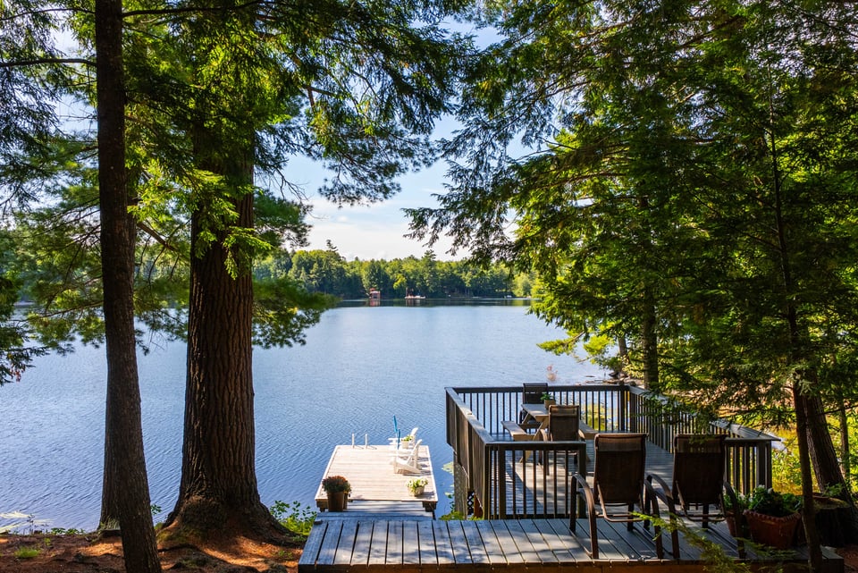 butterfly-lake-muskoka-lakes-l-the-janssen-group