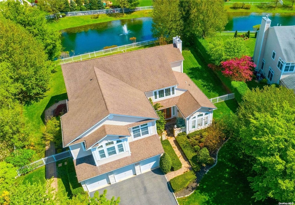 23 Pondview
