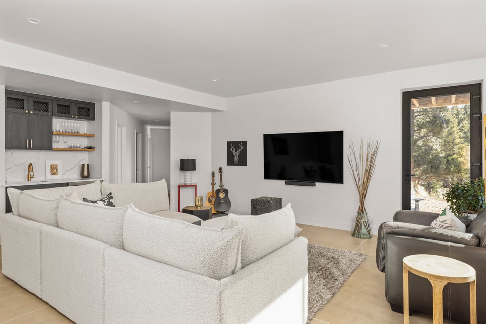 103 W Wildewood Drive