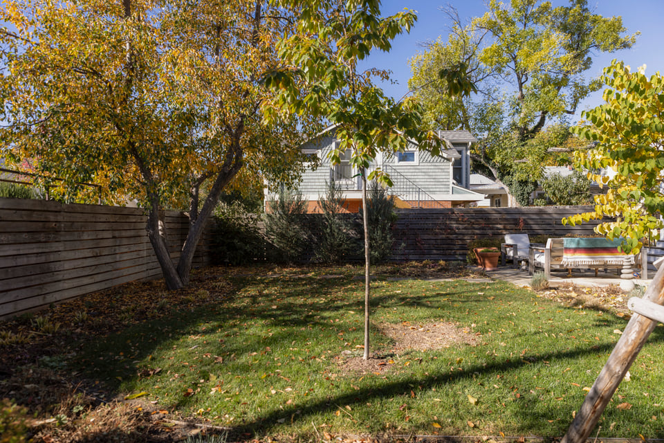 1830 Mapleton Avenue