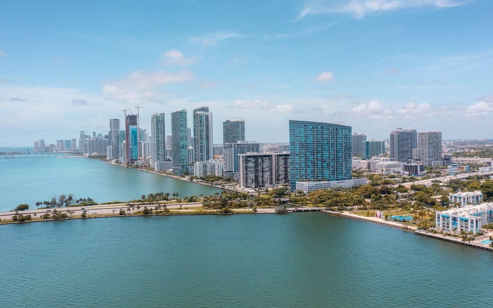 Edgewater | Neighborhood Guide | Sara R Mullis