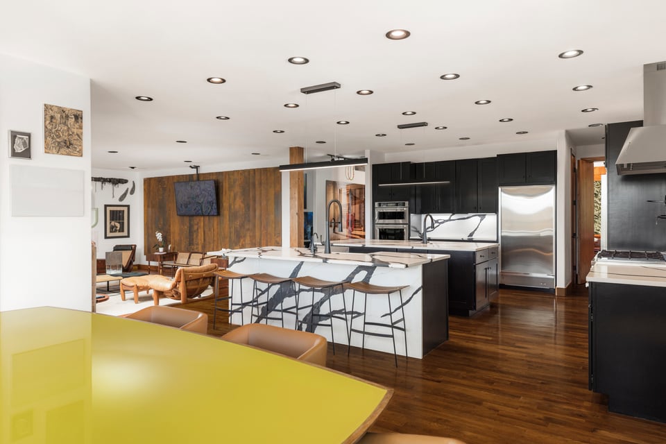 8906 Little Raven Trail