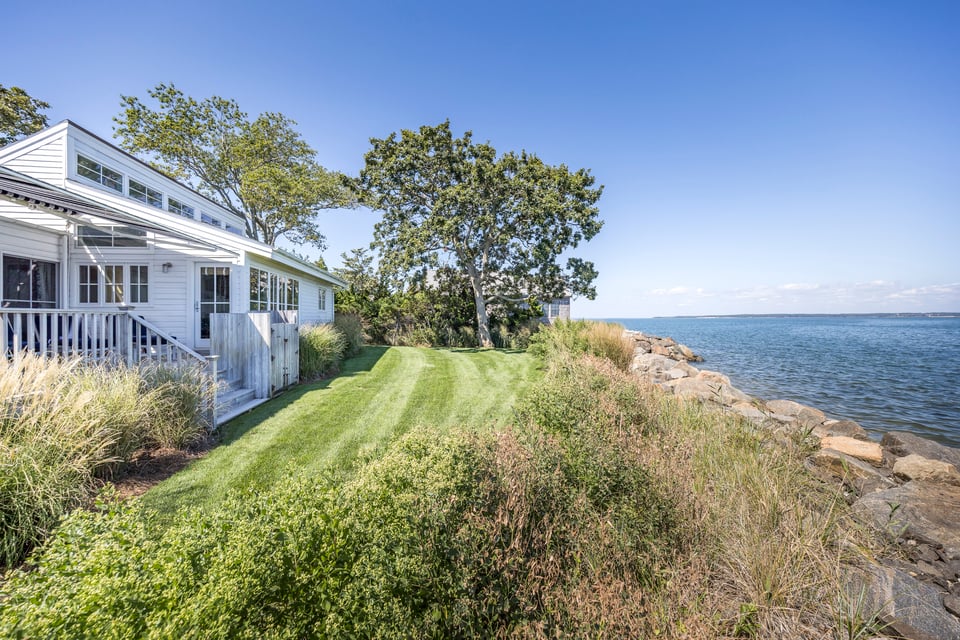 123 Gerard Drive | Burns Team | The Hamptons Real Estate Agents