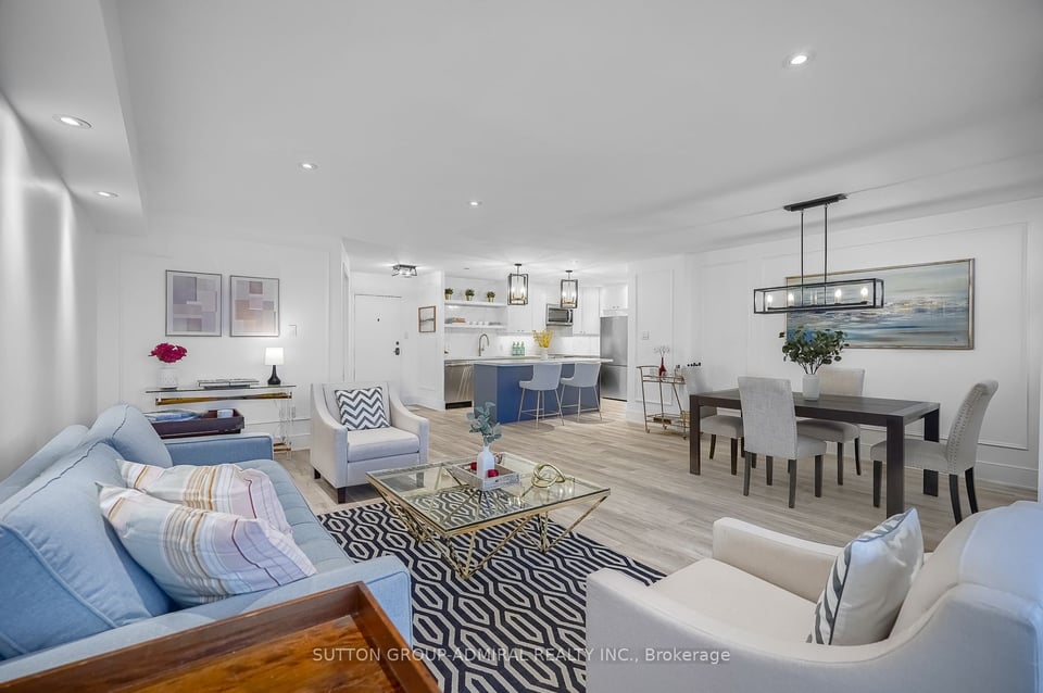 Snapshot of Stress-Free Stylish Penthouse
