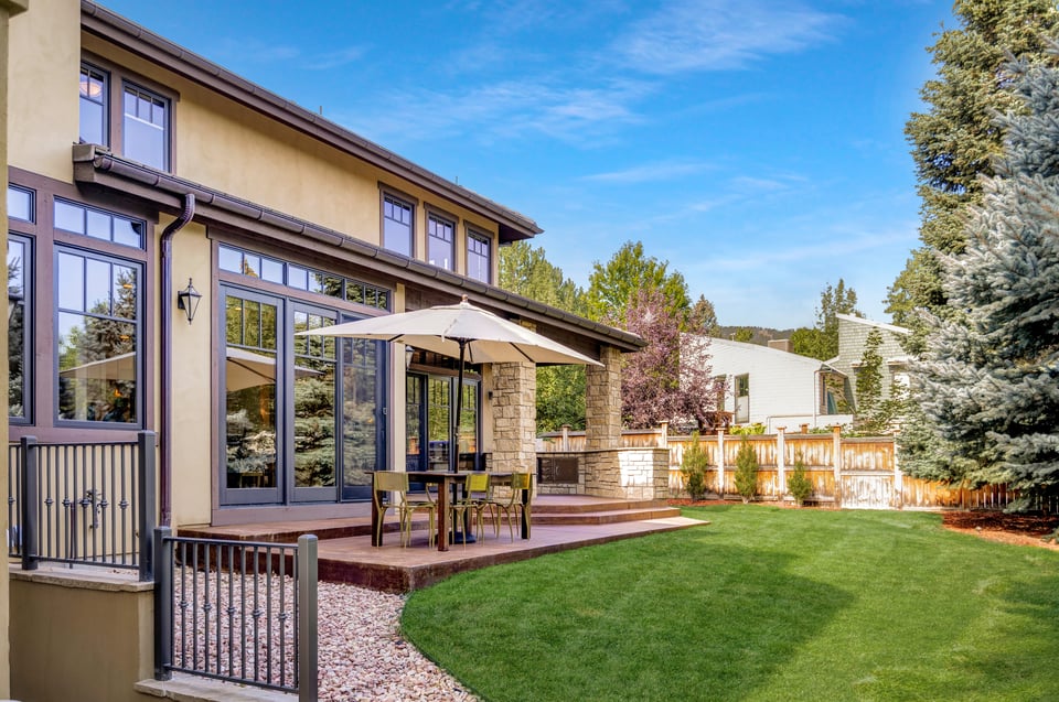 1285 Meadow Place