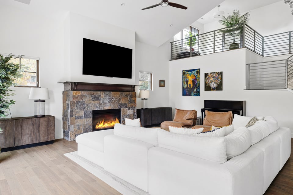 4845 6th Street