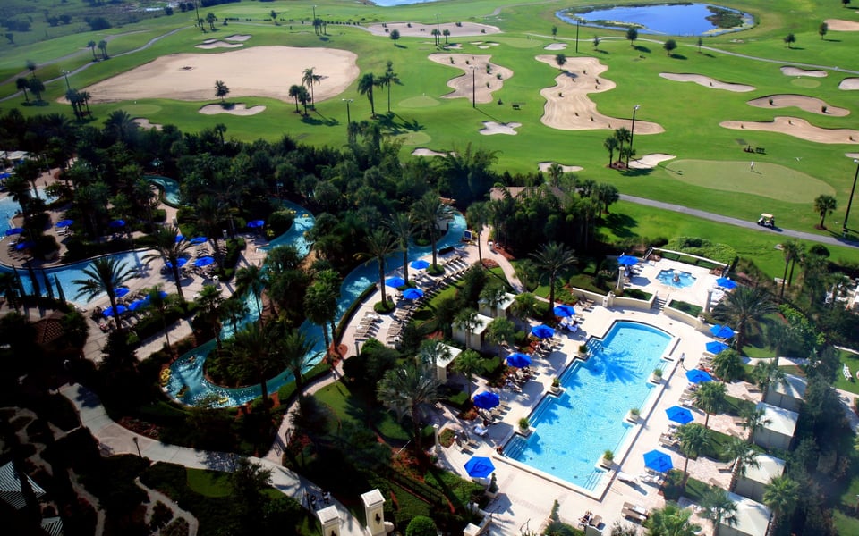 Coral Ridge Country Club | Neighborhood | The Vairo Group