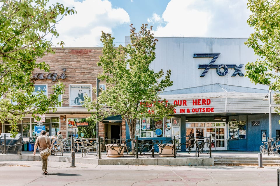 1405 Broadway Street #203