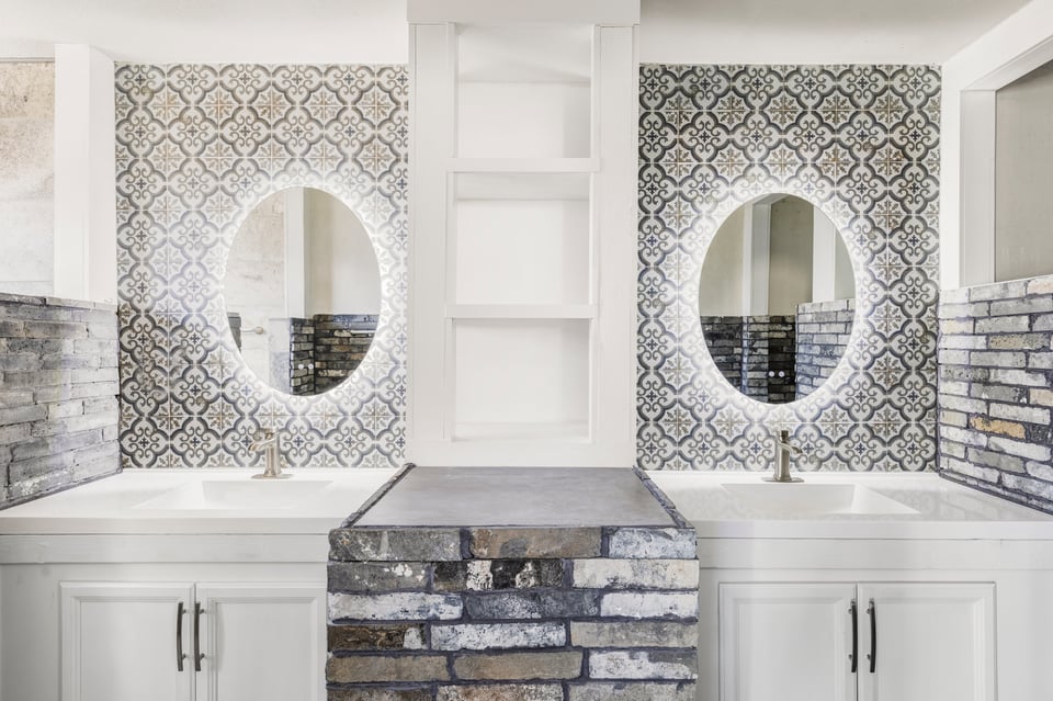 619 Stonebridge Drive