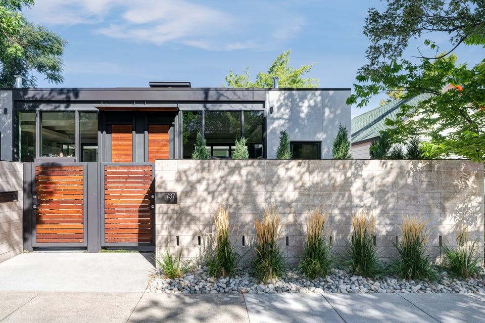 737 Walnut Street 