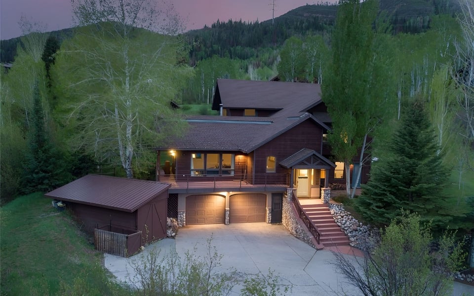 Tree Haus | Neighborhood Guide
