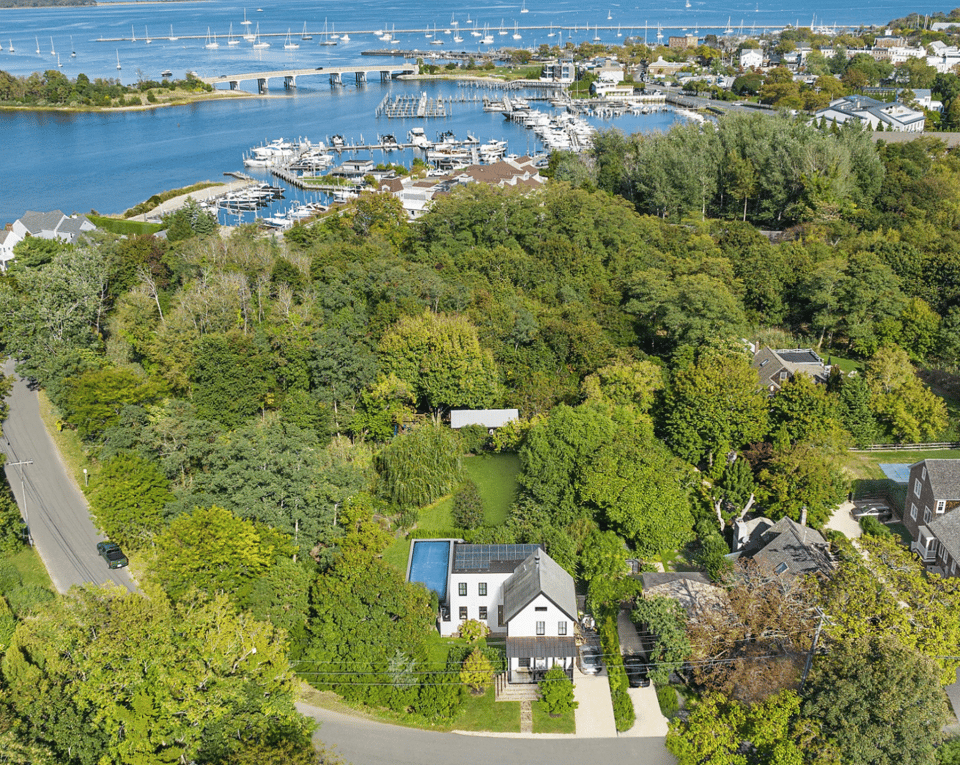 It’s (Almost) Summer: Top Hamptons Listings Available Now