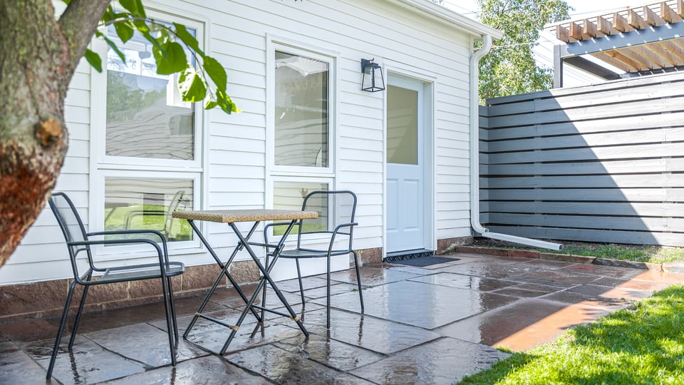 1836 Mapleton Avenue