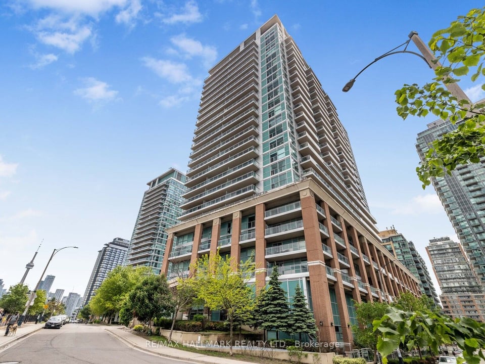 VIBE CONDOS | Toronto Real Estate | Penthouse Queen