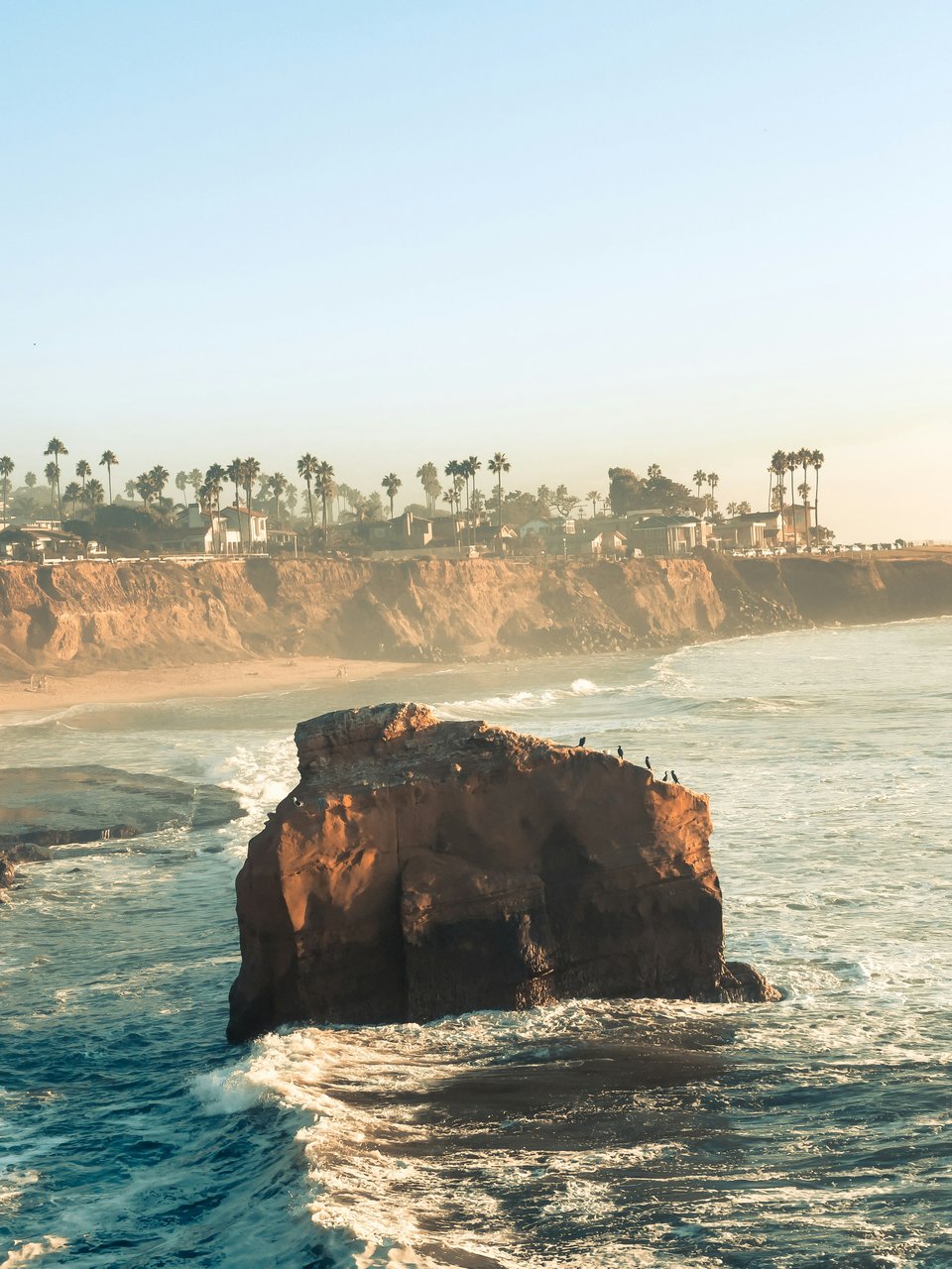 San Diego luxury real estate market update April 22 2025
