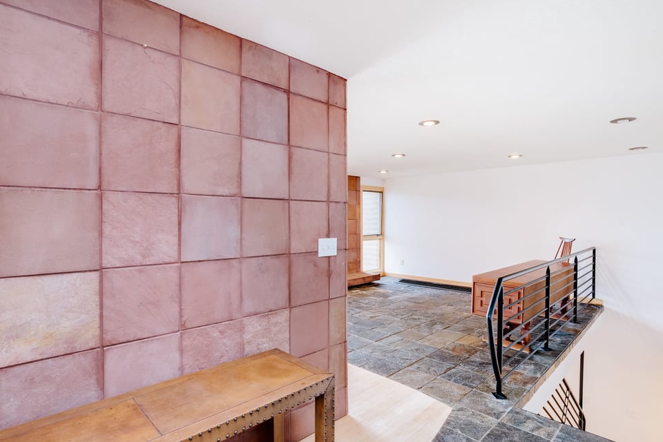 1146 Westview Drive