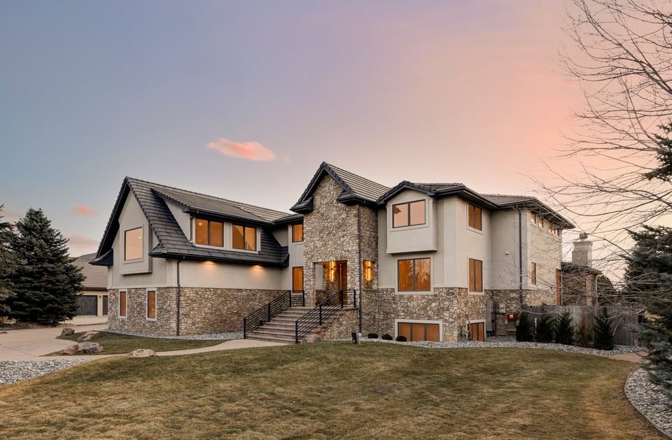 8906 Little Raven Trail