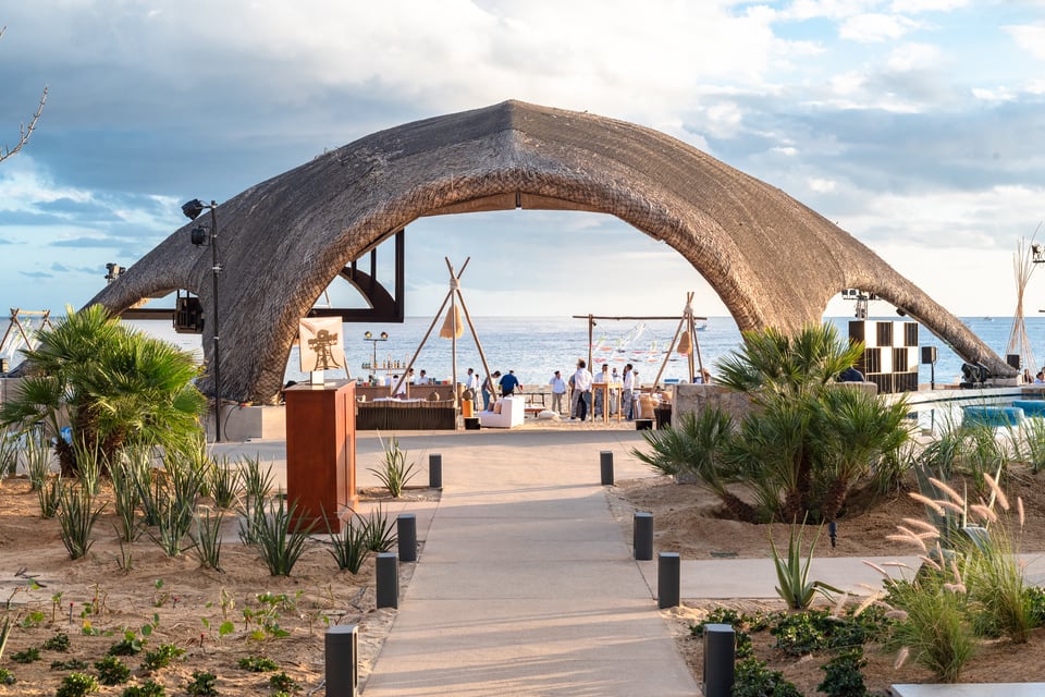 Entrance to the Quivira oceanfront beach club