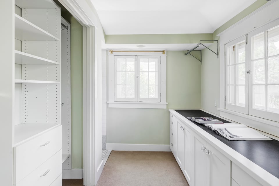 2424 4th Street