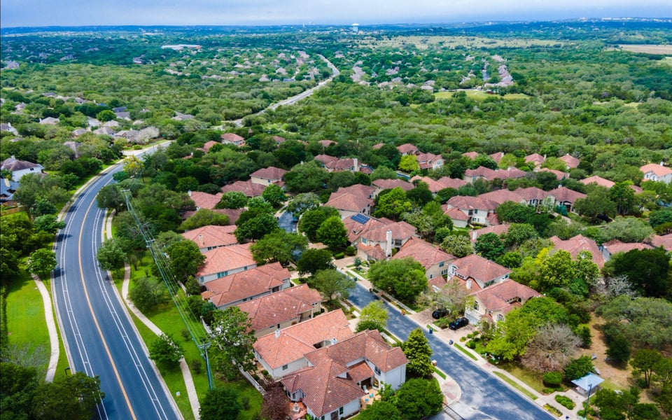 Steiner Ranch Luxury Homes | Premier Lakeside Grandeur