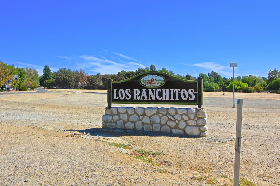 Neighborhood || Los Ranchitos