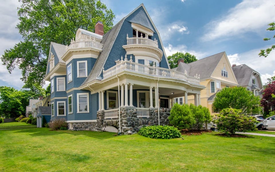 Luxury Newton MA Real Estate Guide | Condon Droney